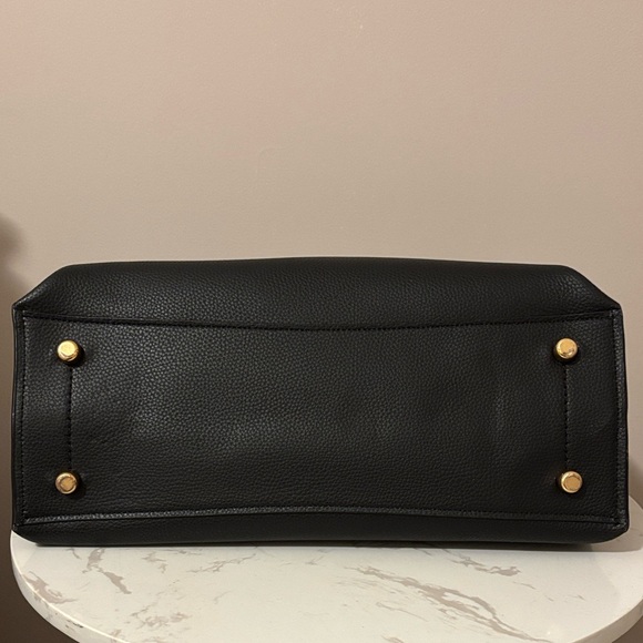 Coach Willow Black Tote Bag - Picture 4 of 10